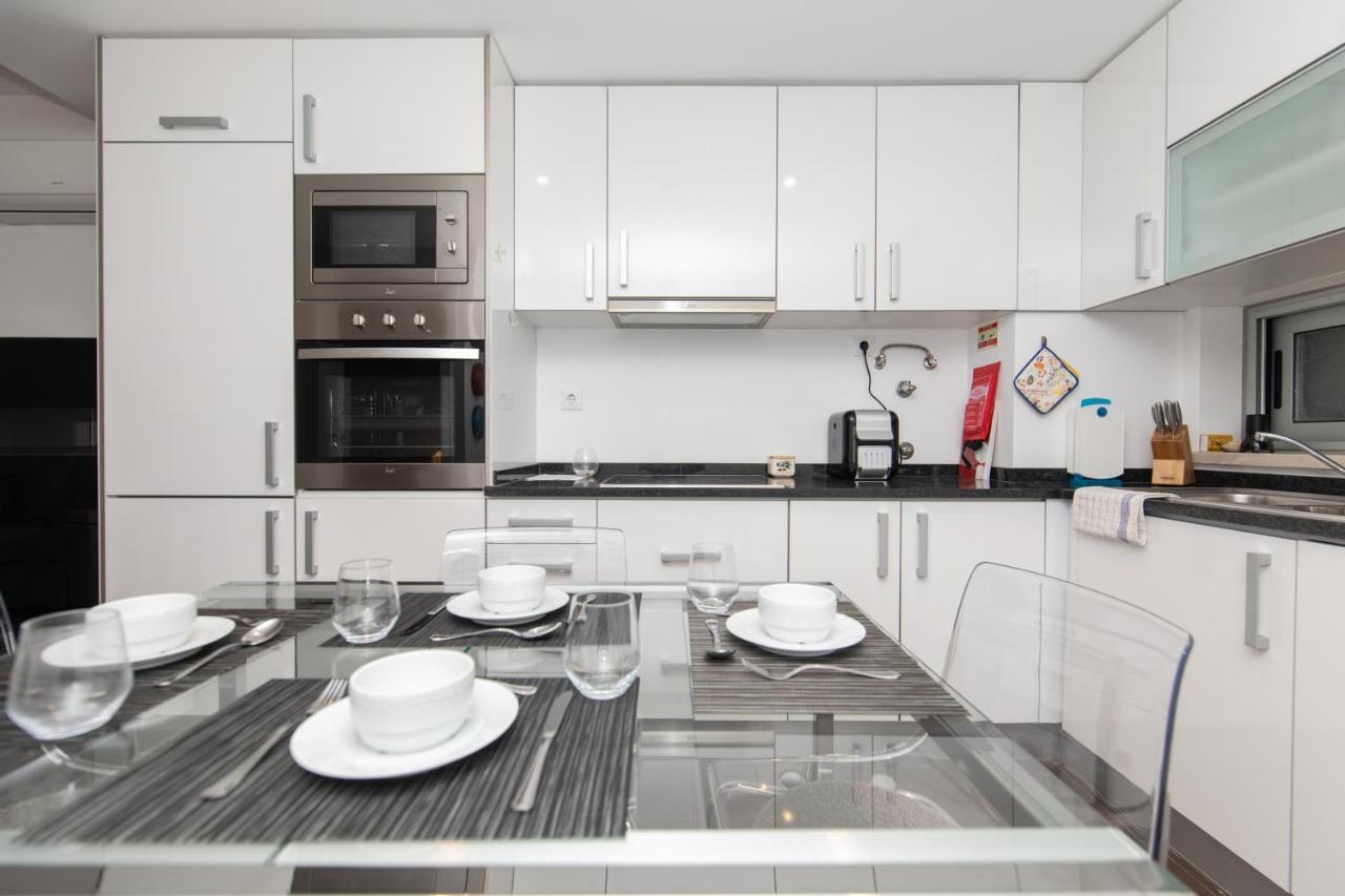 Apartamento Luz T1 セシンブラ エクステリア 写真