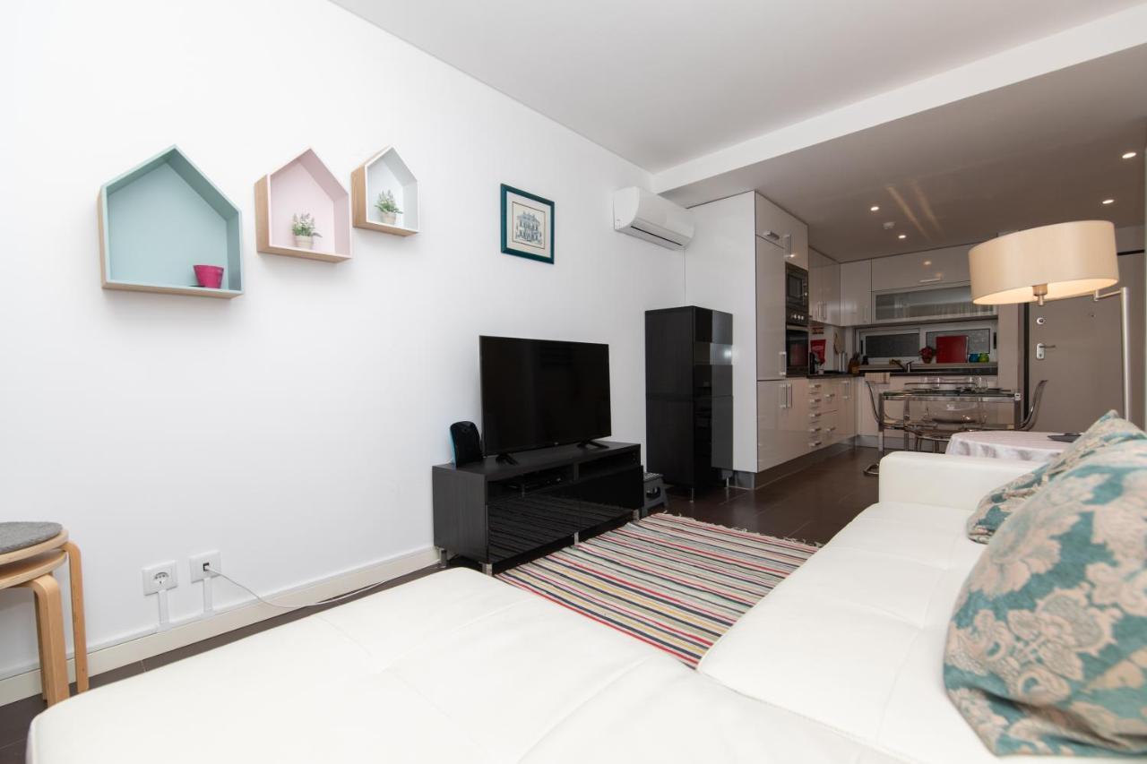 Apartamento Luz T1 セシンブラ エクステリア 写真