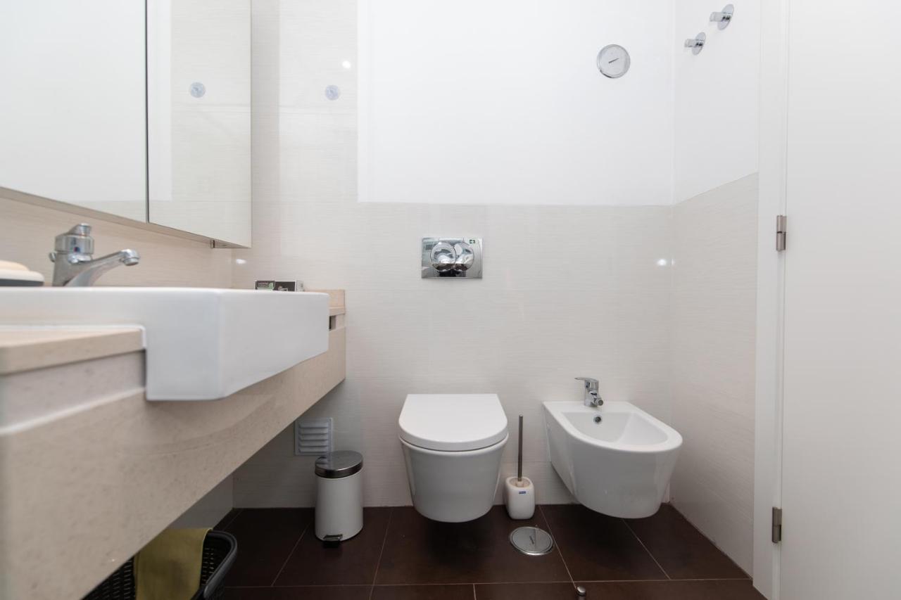 Apartamento Luz T1 セシンブラ エクステリア 写真